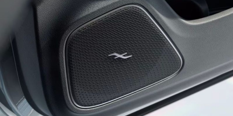 Surround Sound System Burmester® con Dolby® Atmos