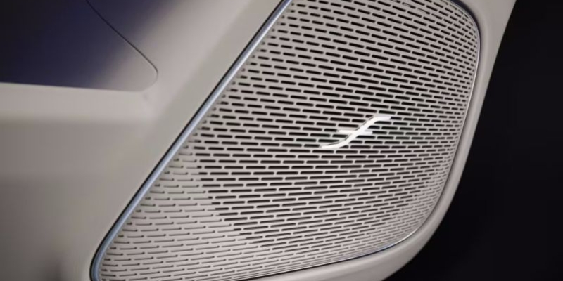 Surround Sound System Burmester® con Dolby® Atmos