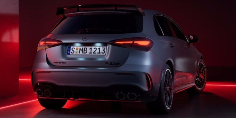 Grembialatura posteriore AMG nello speciale look diffusore