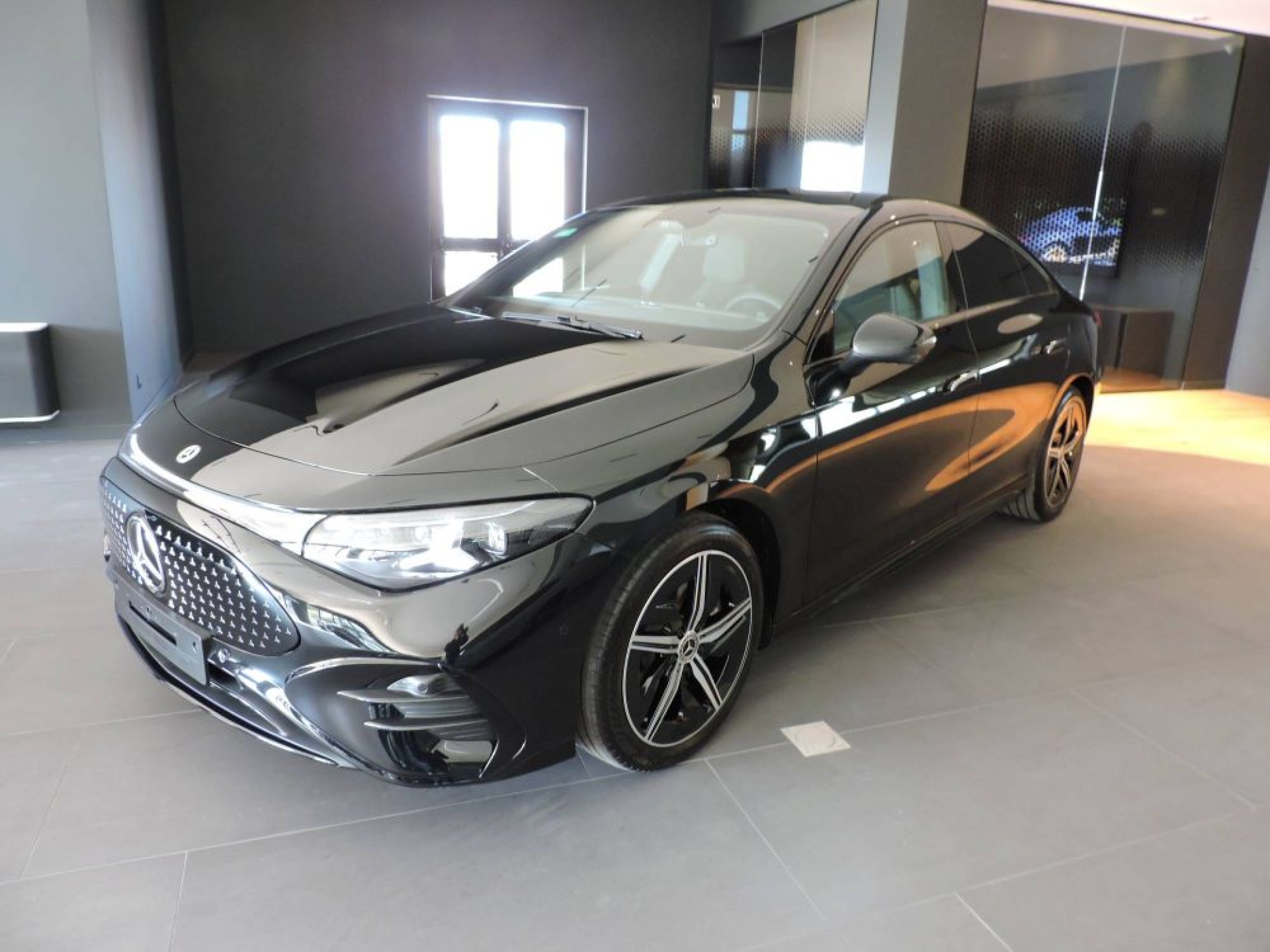 Mercedes-Benz CLA 250+ AMG Line Premium