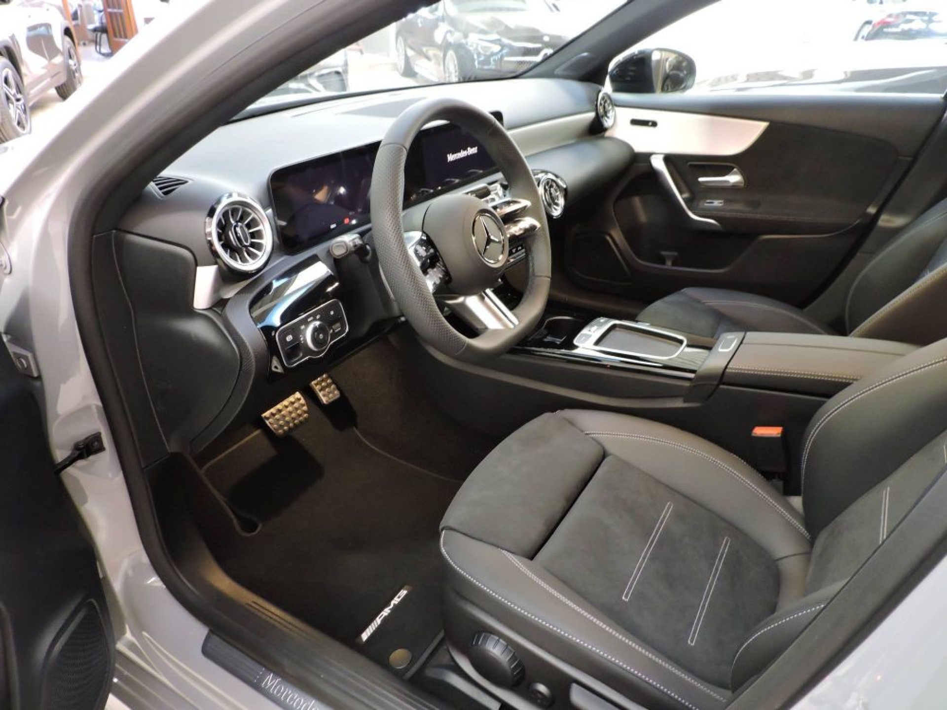 Mercedes-Benz, A 180 d Alpine Grey Edition
