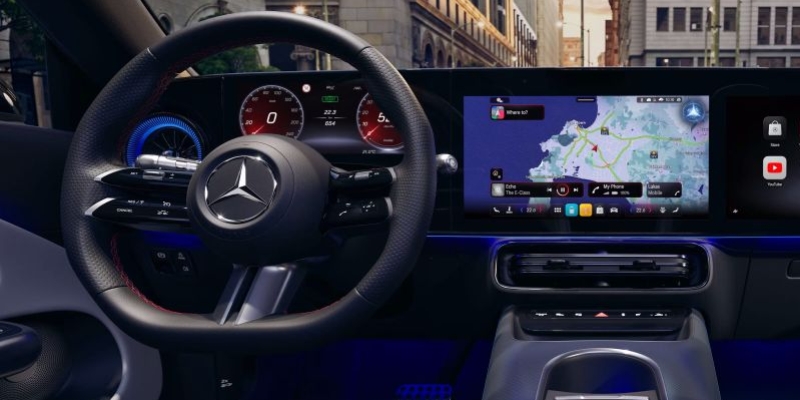 Nuova plancia con MBUX Superscreen