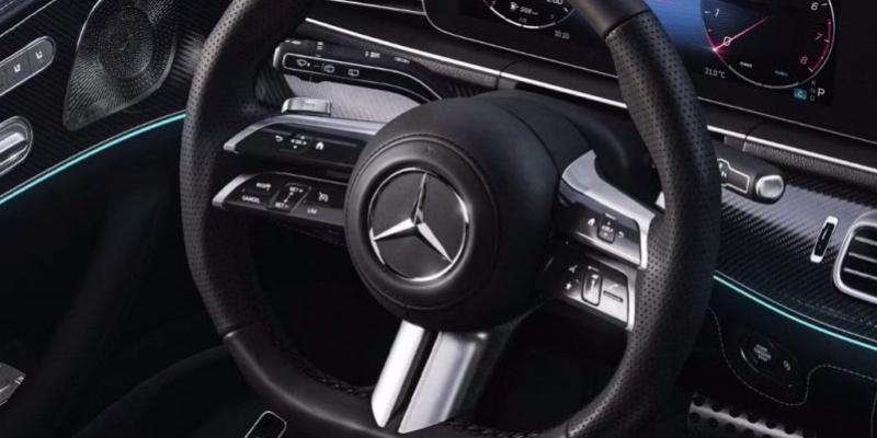 Nuovo volante multifunzione