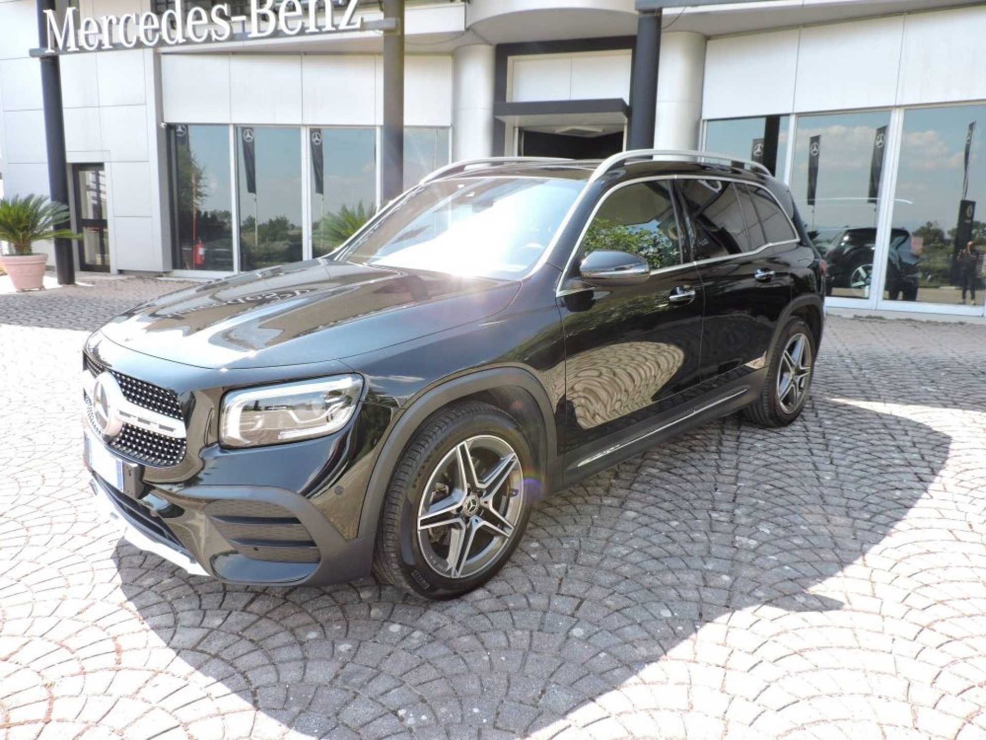 Mercedes-Benz GLB 200 d AMG Line ADVANCED Plus