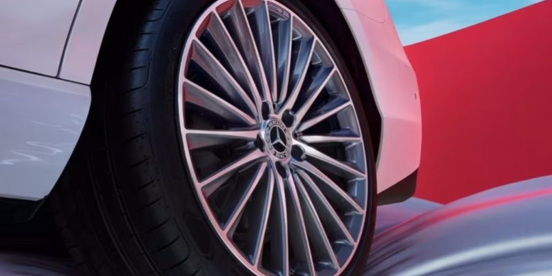 Cerchi in lega leggera da 19”