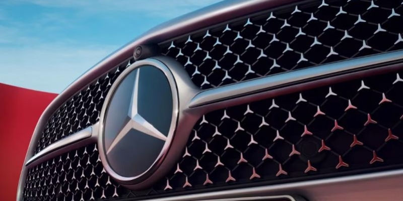 Frontale con mascherina Matrix