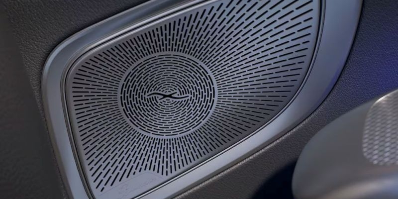 Surround Sound System Burmester 3D con Dolby Atmos