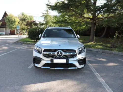 Mercedes-Benz GLB 200 d 4MATIC AMG Line Premium