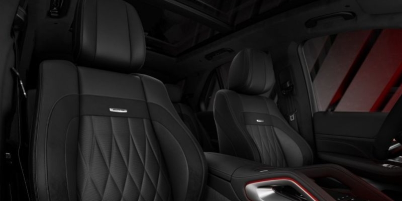 Sedili sportivi AMG climatizzati per conducente e passeggero