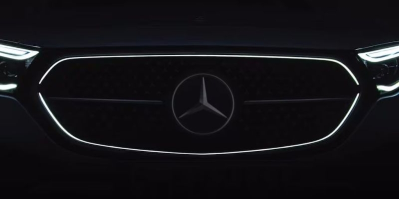 Mascherina del radiatore illuminata