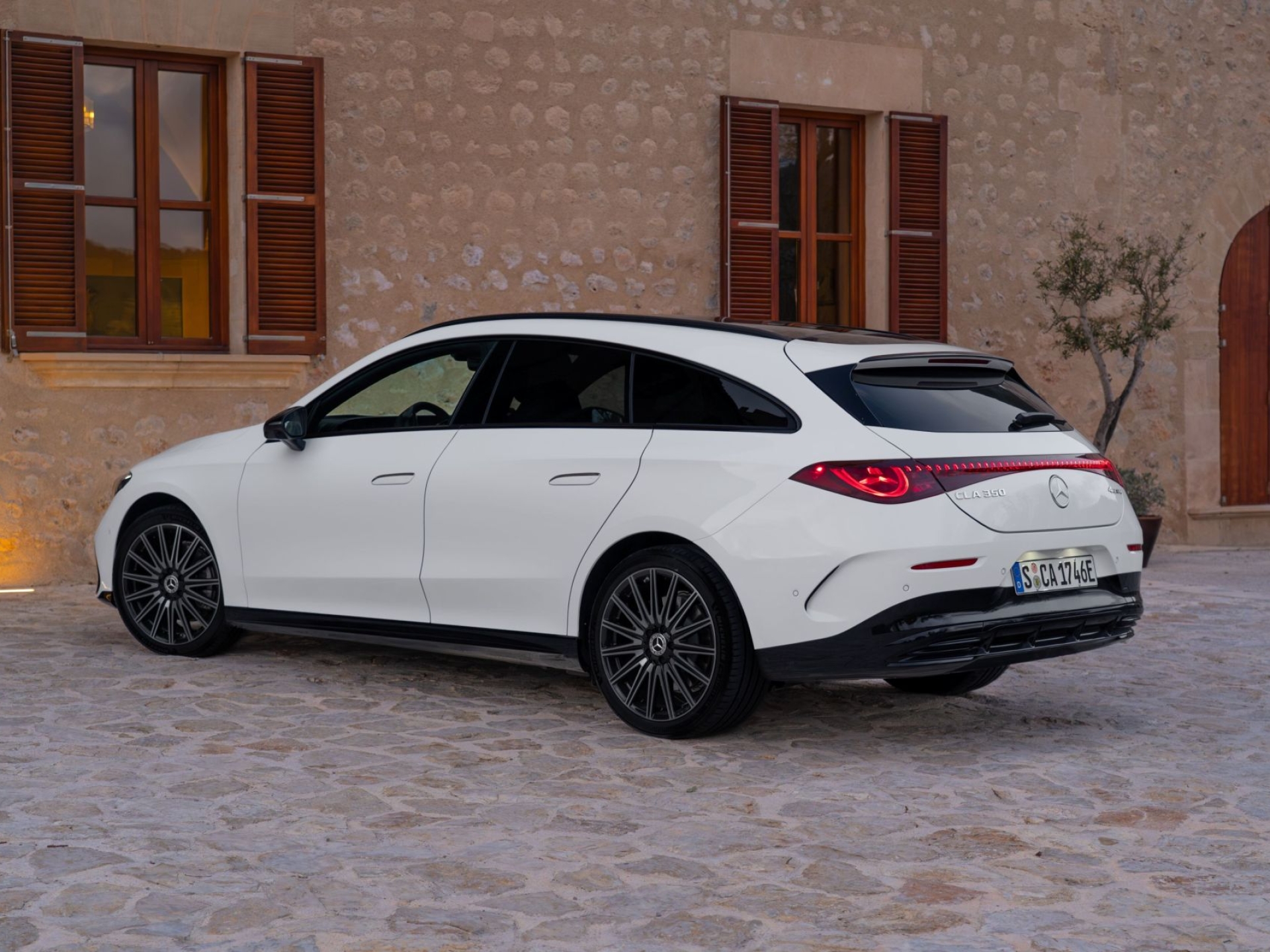 CLA Shooting Brake